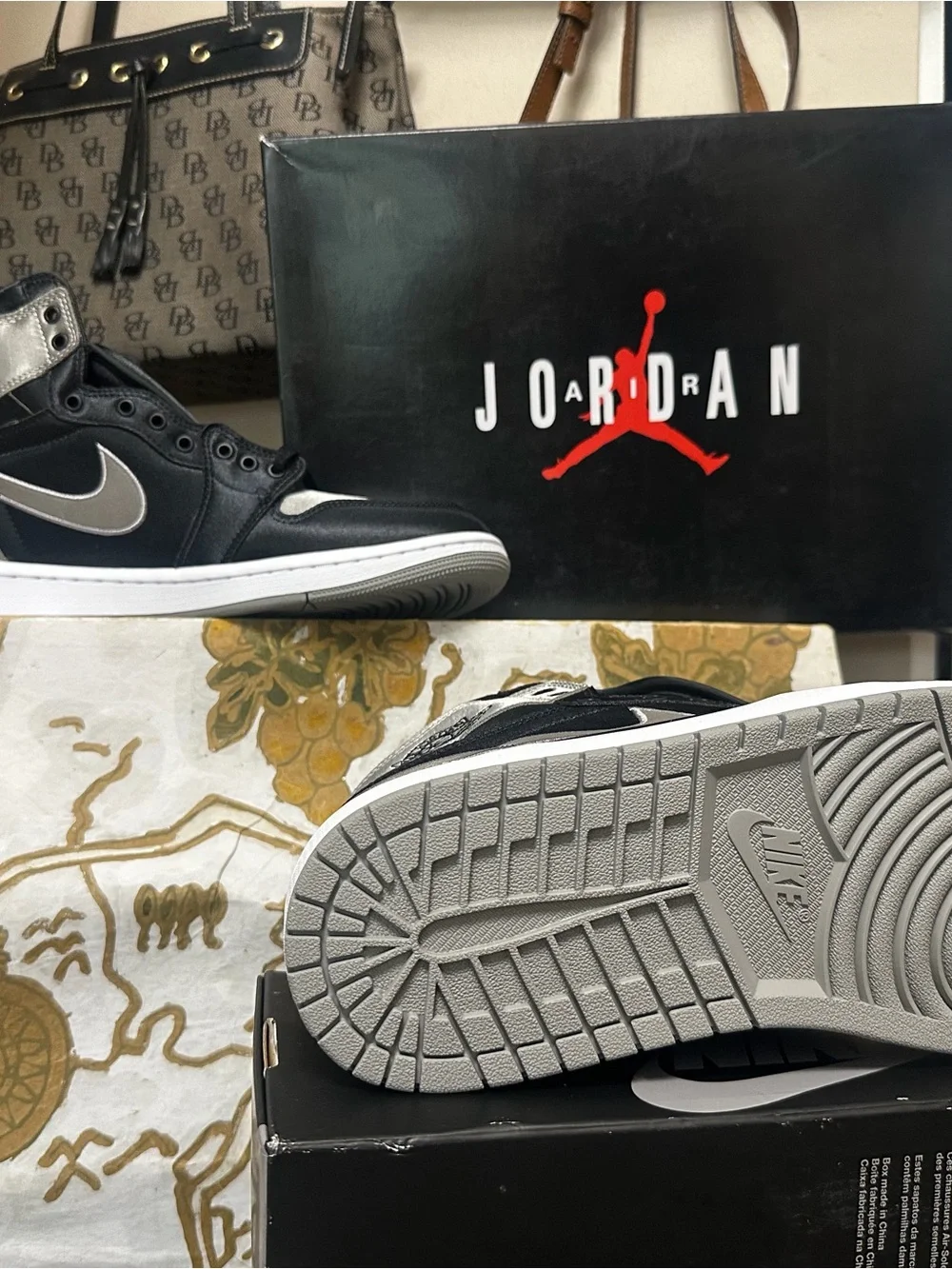 Jordan classic mid